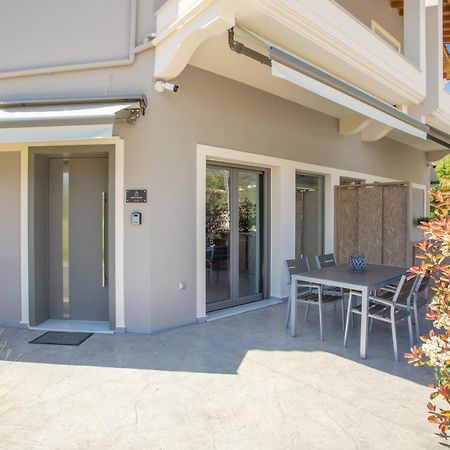 Apollonian Luxury Apartments ヴァシリキ エクステリア 写真