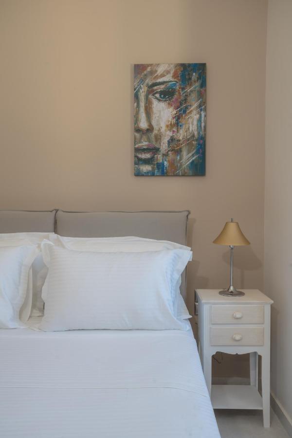 Apollonian Luxury Apartments ヴァシリキ エクステリア 写真